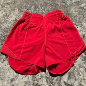 Lululemon Hotty Hot shorts